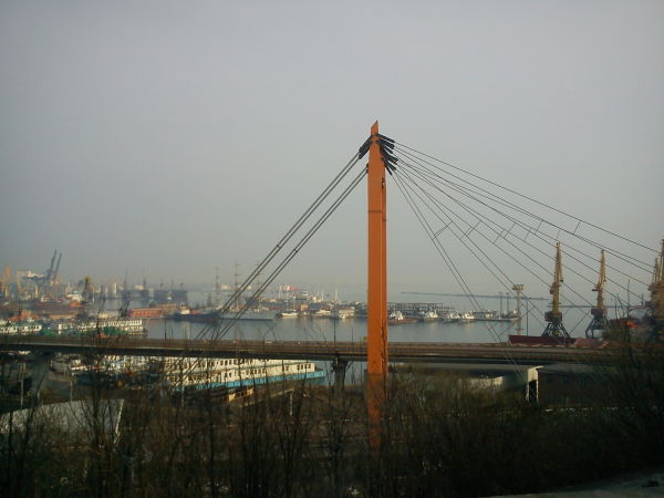 Грузовой мост в порт Одесса